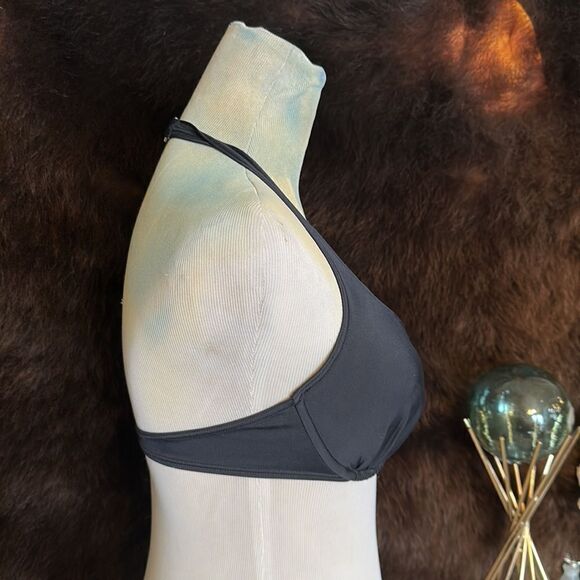 Victoria’s Secret bikini top 34C (UB) - Picture 3 of 6